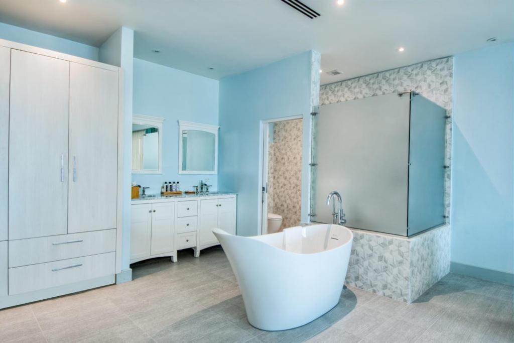 Cane Garden Bay Beach Hotel Ngoại thất bức ảnh